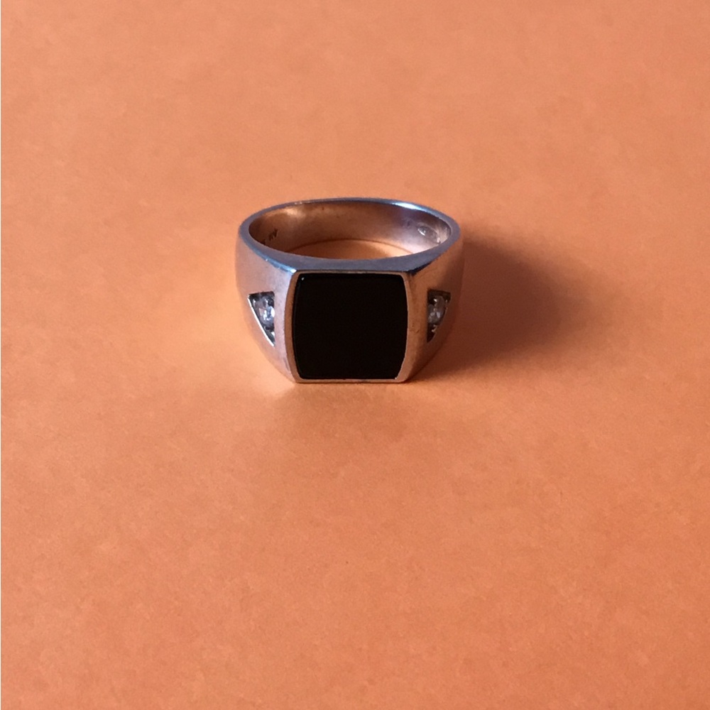 Vintage Avon Men's Ring Sterling 925 Black Onyx & Side Baguette Stones,size 10.5 - Picture 2 of 11